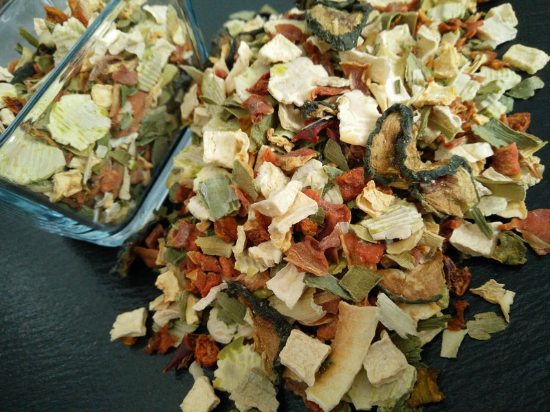 Gemüseflocken zum Barfen im Glas