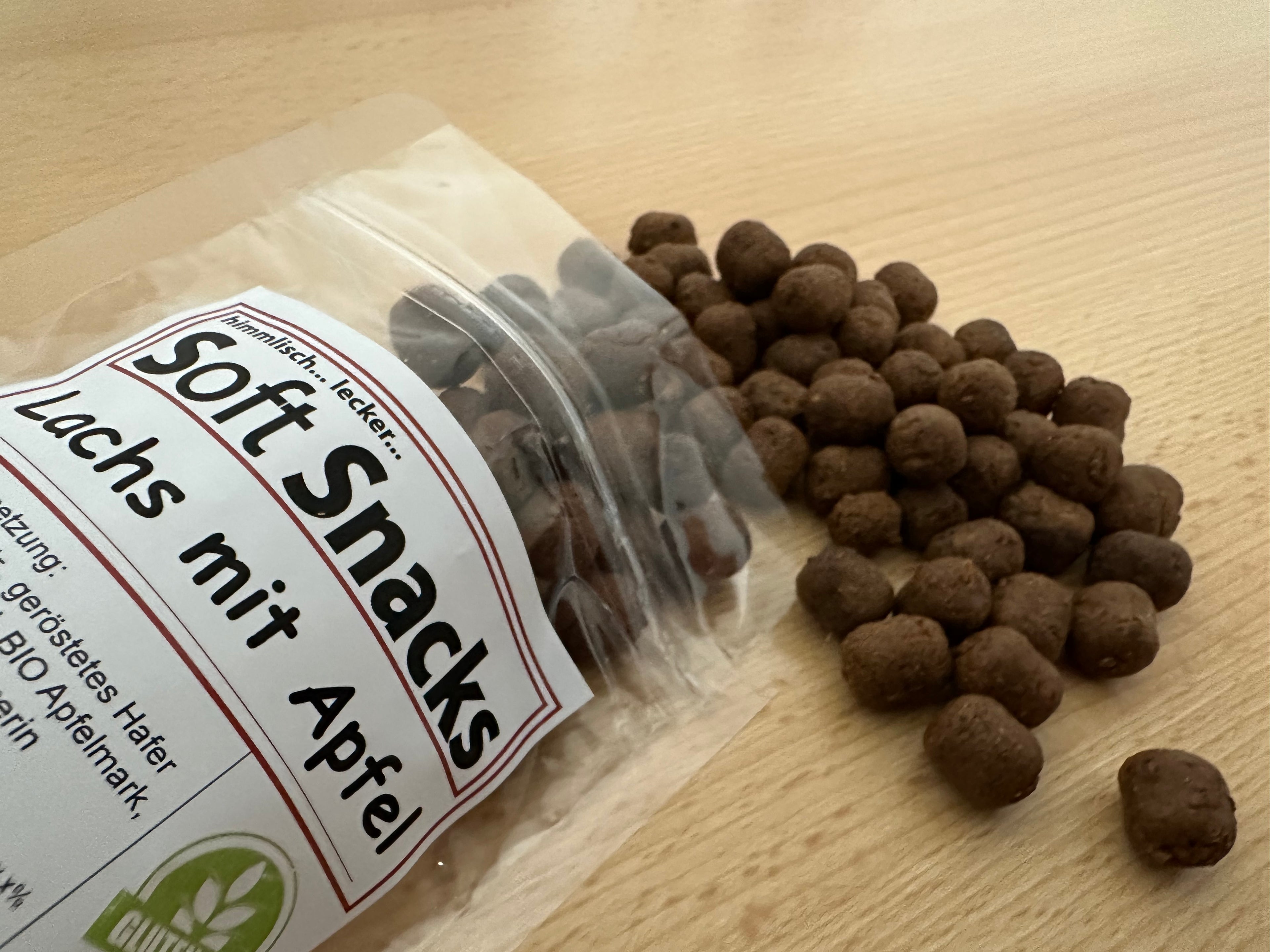 Lachs mit Apfel "SOFT Snacks"